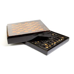 Настольная игра &quot;Шахматы Классика&quot; из Янтаря и дерева